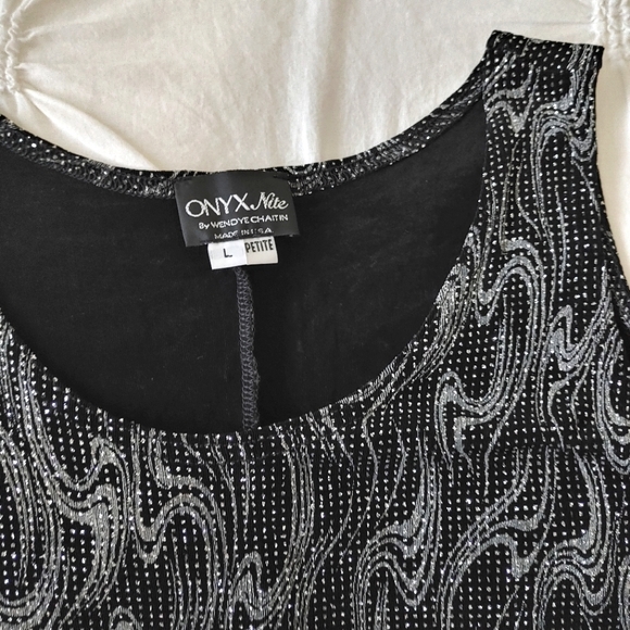 Onyx Nite Y2k sparkle printed sleeveless top. Size L - Picture 2 of 3